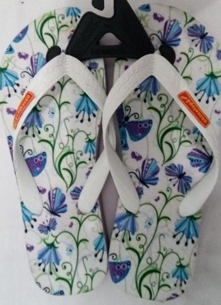 Chinelo feminino estampado