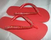 Chinelo Com fita e Pedraria