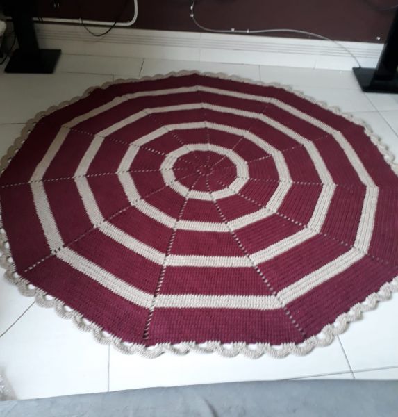 Tapete redondo de sala em crochê