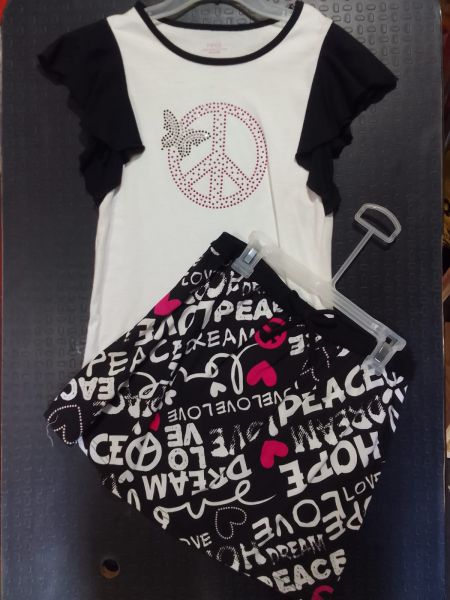 conjunto771  blusa/saia 7/8anos novo