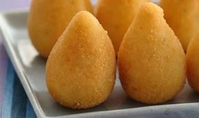 25 unidades Coxinha de Carne P ( festa)