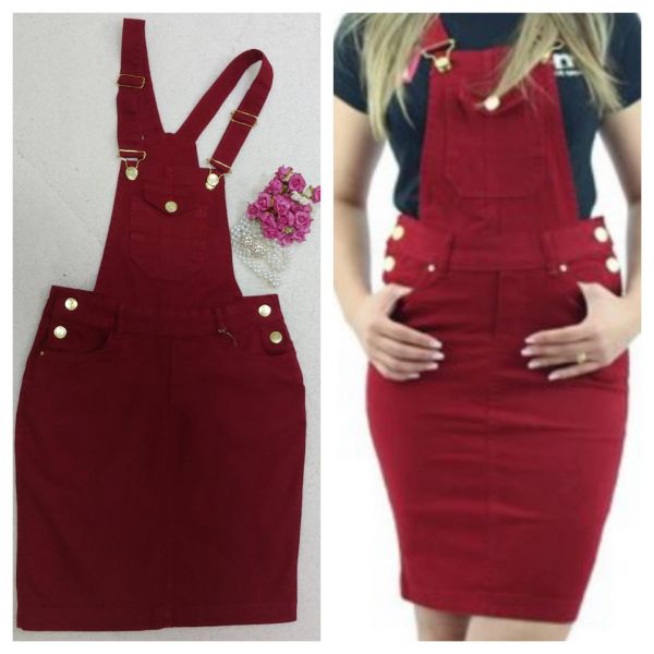 Jardineira Feminina Brim Vermelha