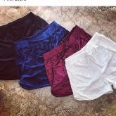 Shorts de veludo