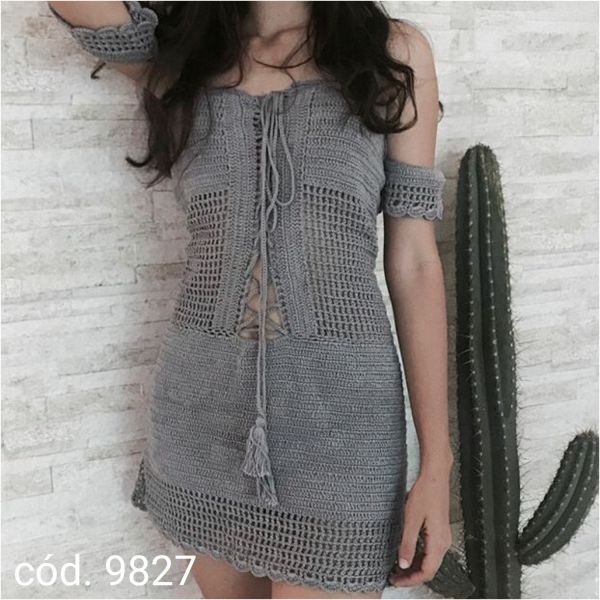 Vestido ciganinha com amarrações