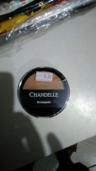 Po compacto chandelle
