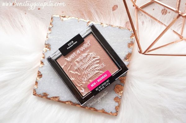MegaGlo Highlighting Powder Wet n Wild