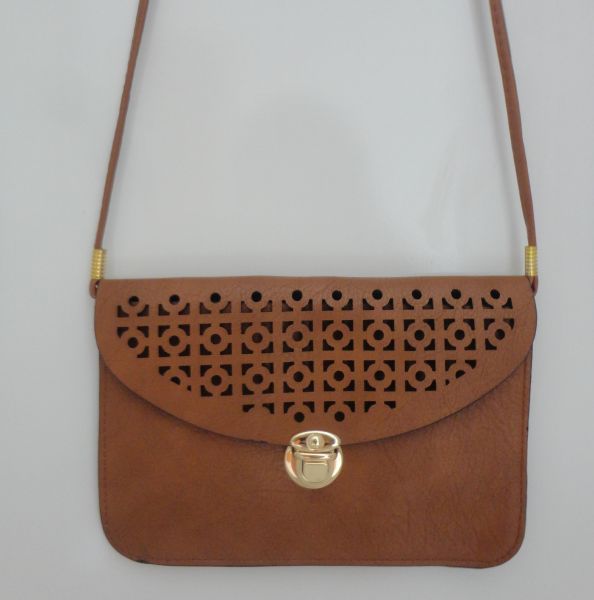 BOLSA COM ALÇA REMOVÍVEL