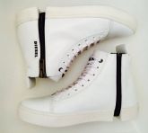 BOTA DIESEL BRUTTE BRANCA - DE-0800