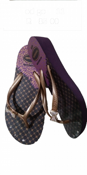 Chinelo Plataforma Com lacinho e Ponto De Luz