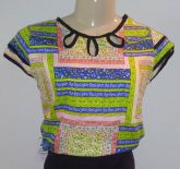 BLUSA FLORAL GOTAS