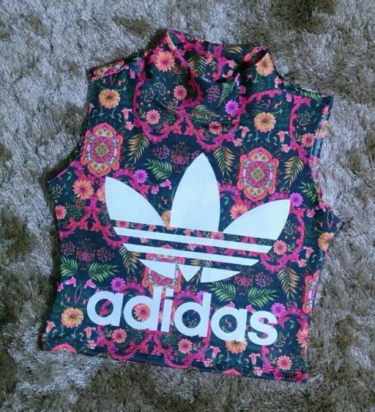 Cropped Estampado Adidas