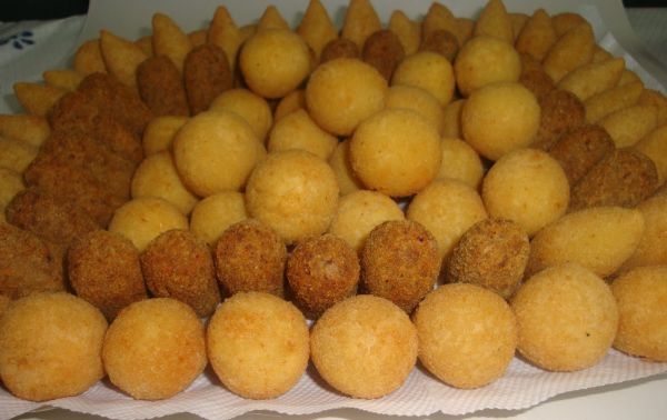 2,000 Salgados Congelados