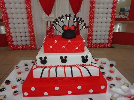 Bolo Fake Minnie