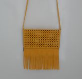 BOLSA FRANJA COM ALÇA REMOVÍVEL.
