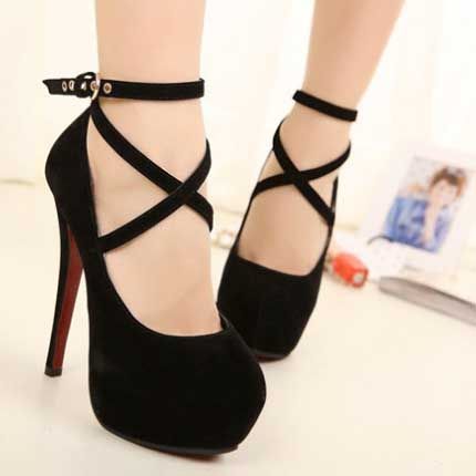 Scarpin Flocks Pump Black