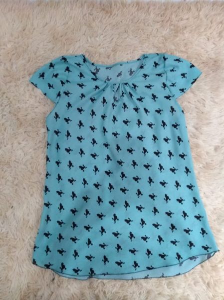 BLUSA AZUL CLARO DELICADA