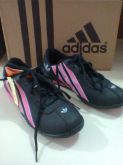 tenis  feminino Adidas