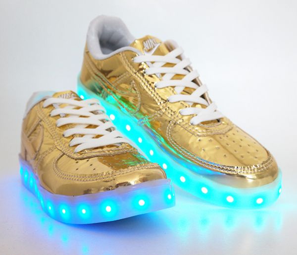 Tênis Nike Led