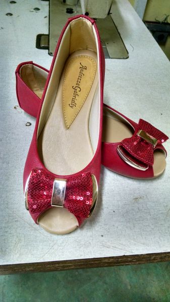Sapatilha Peep Toe