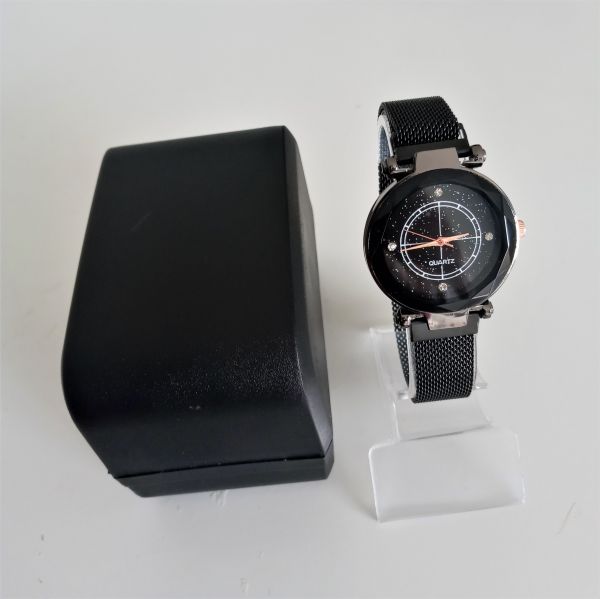 Relógio Femino Pulseira Magnética Preto Estrelado