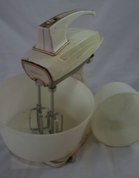 Batedeira Arno Branca - BAT003