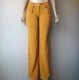 CALÇA FLARE  EM ALFAIATARIA