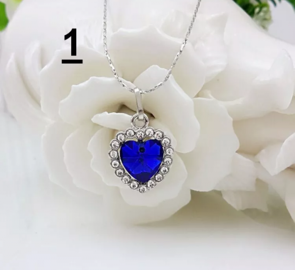 Colar titanic coração do oceano