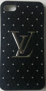 CASE LV PRETA COM STRASS LATERAL CROMADA PARA IPHONE 4 E 4S