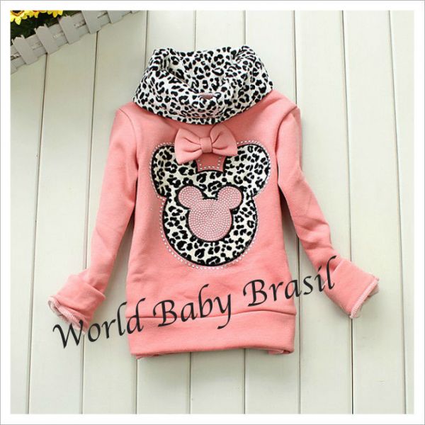 Blusa Minie com gola dobrável