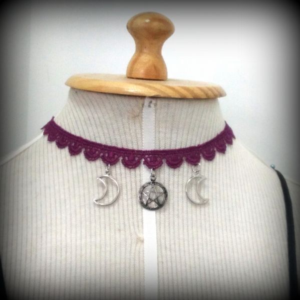 Choker Triluna