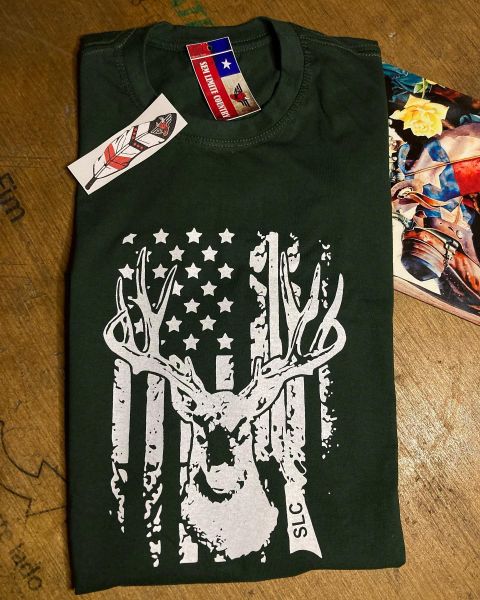 Camiseta Masculina Alce