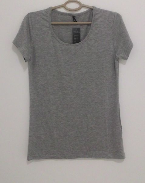 (033) CAMISETA LISA