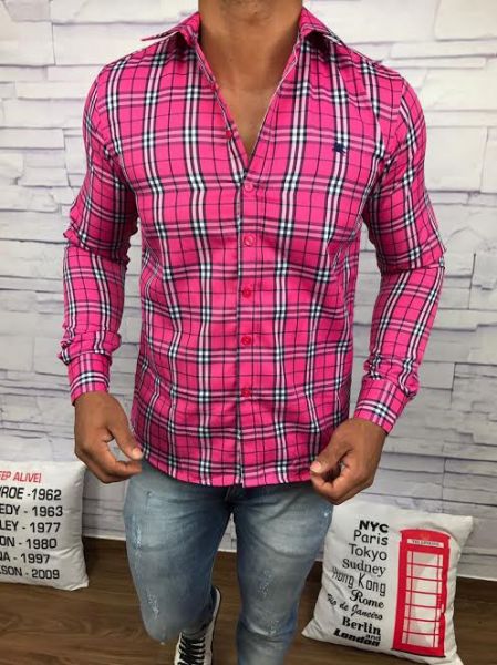Camisa Xadrez Burberry      Marca: Burberry     REF. CXB02