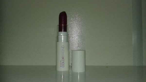 Batom color trend morango choque