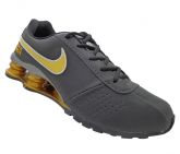 Tênis Nike - Tênis Nike Shox Classic Preto e Dourado