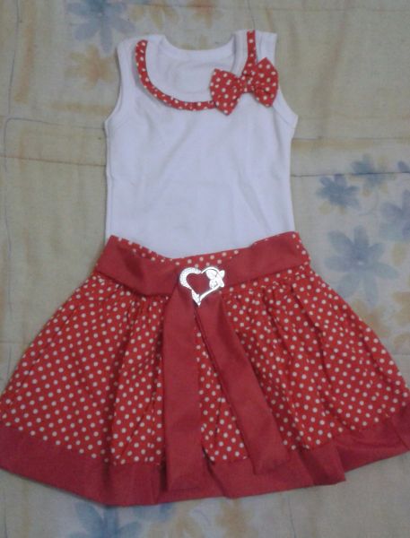 Conjunto Poá Vermelho