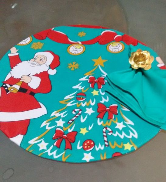 Sousplast+capinha com estampa natalina e fundo azul tiffany