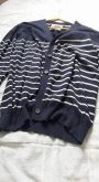 Blusa  aberta  azul com listras brancas