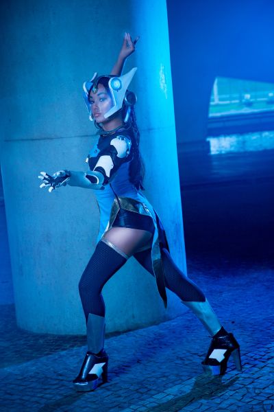 Symmetra 1