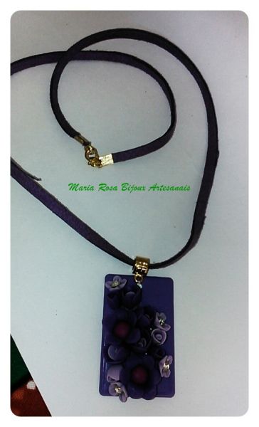 Colar com flores