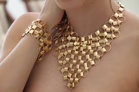 gargantilha foleada a ouro 18 k