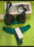 Verde animal print