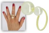 Anel ajustável Dior Inspired, folheado a ouro com pérolas sintéticas.  Cod: AN0416