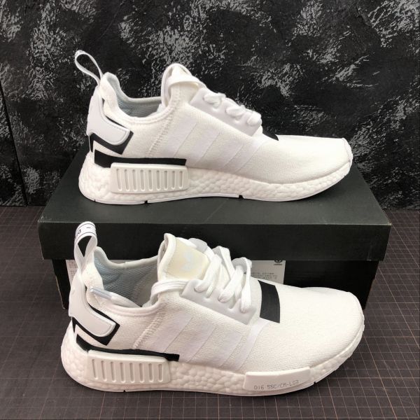 Adidas NMD _R1