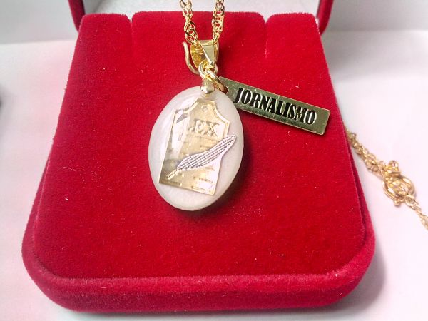 COLAR PROFISSÃO JORNALISMO