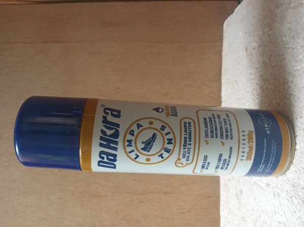 Limpa tênis