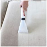 Limpeza de sofá a seco em Maringá