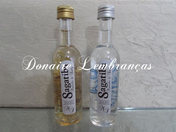 Mini Cachaça Sagatiba Personalizada