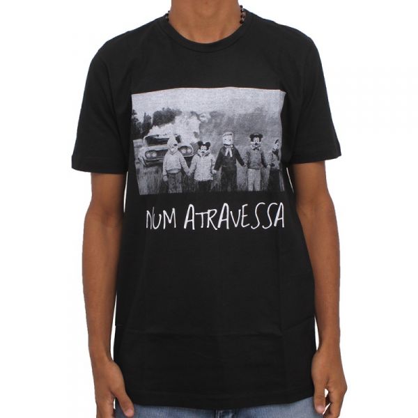 CAMISETA W.COSTA NUM ATRAVESSO | TAMANHO M