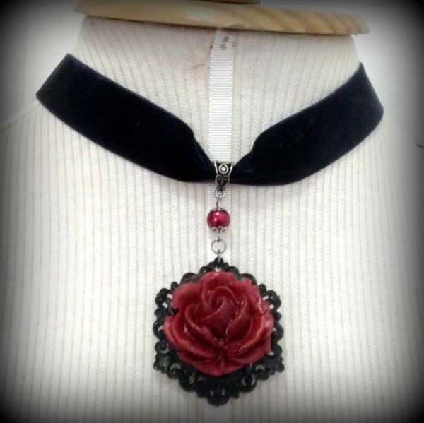 Gargantilha Fleur Rouge